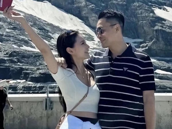 胜宇配资 马筱梅20岁大尺度照片曝光，足足3千张，网友：还能嫁入豪门吗